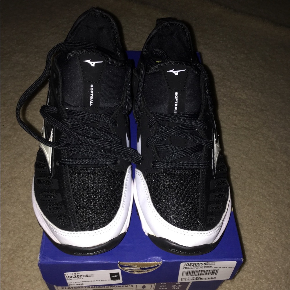 NTW, Mizuno Softball Trainer - size 6